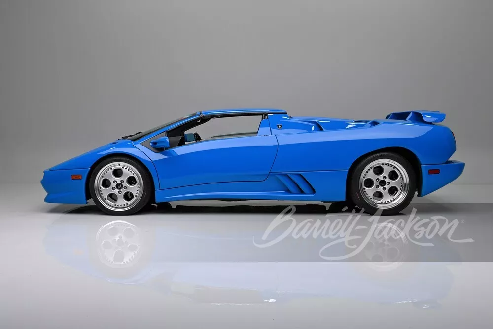 1997 Lamborghini Diablo VT Roadster Trump 21 1 Motor16