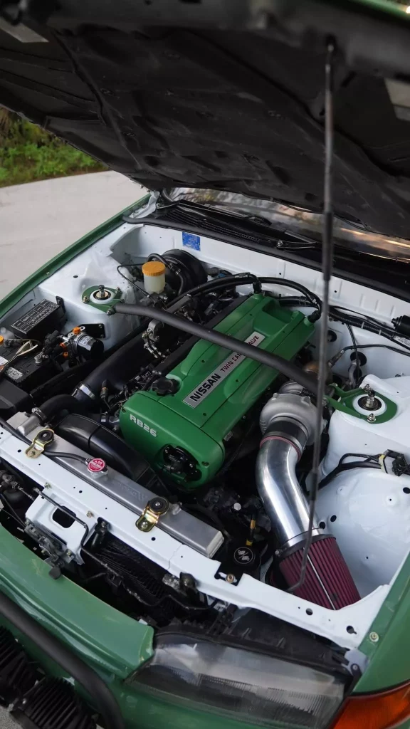 2024 Nissan GT-R Safari Adam LZ. Imagen motor.