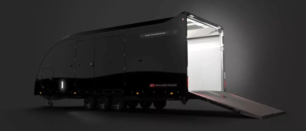 2023 BJT Race Transporter 7 Remolque 1 Motor16