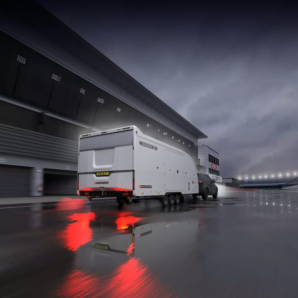2023 BJT Race Transporter 7 Remolque 6 Motor16