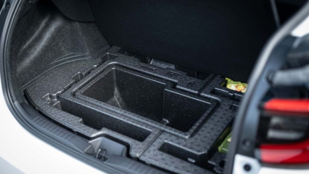 20234 toyota gr yaris rs 9 Motor16