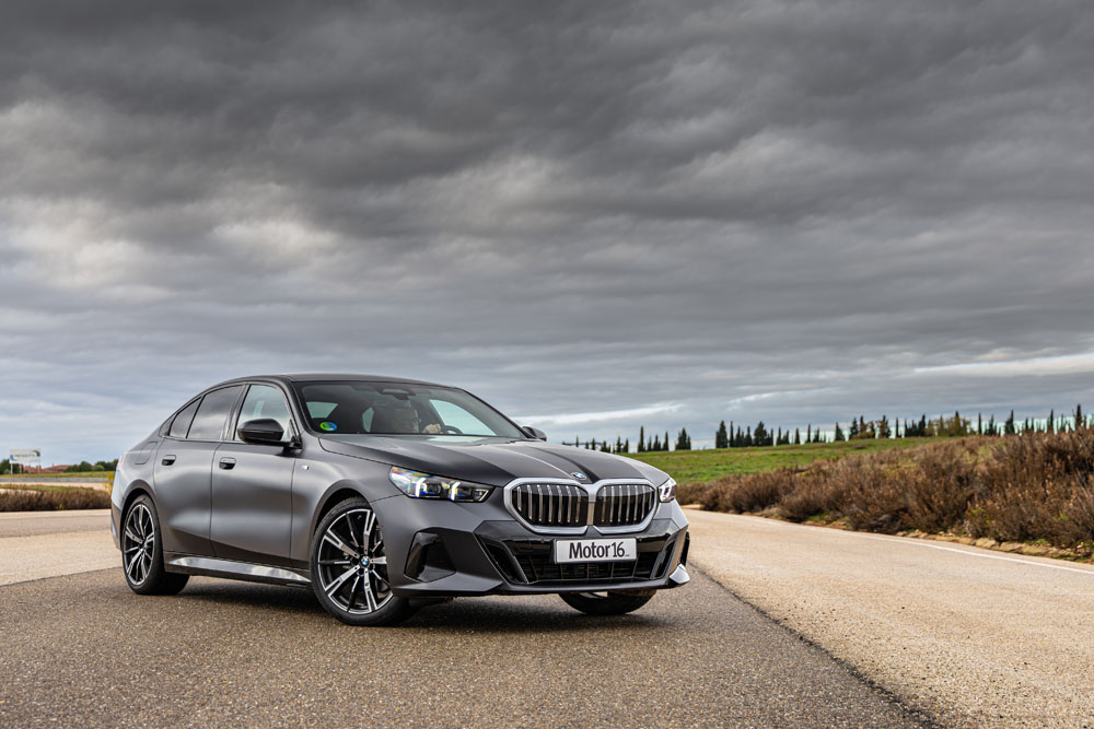 Probamos el BMW 520d: Hasta el infinito... Y más allá 5 Motor16 2024 BMW 520d Prueba 1 Motor16