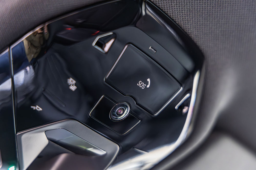 Probamos el BMW 520d: Hasta el infinito... Y más allá 25 Motor16 2024 BMW 520d Prueba 19 Motor16