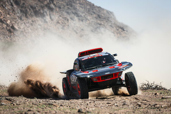 Carlos Sainz conquista su cuarto Dakar con el último cartucho de Audi 9 Motor16 2024 Carlos Sainz Dakar 4 Motor16
