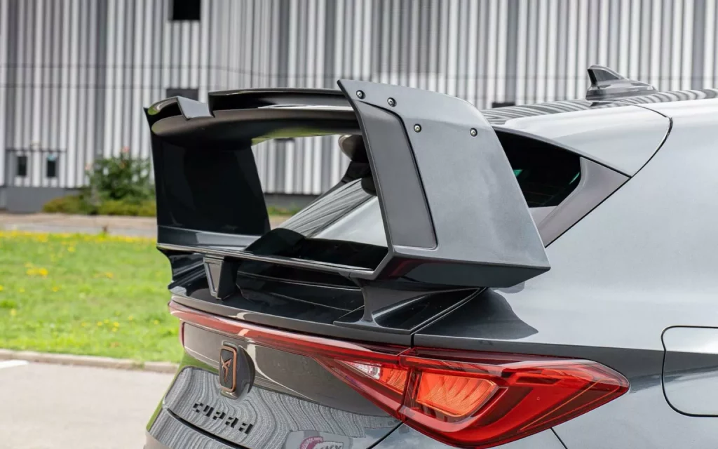 2024 Cupra Leon Widebody RS JE Design 5 Motor16
