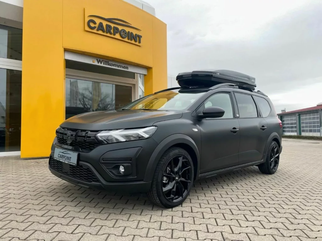 El Dacia Jogger gana puntos en deportividad y funcionalidad 5 Motor16 2024 Dacia Jogger Carpoint Edition 1 Motor16
