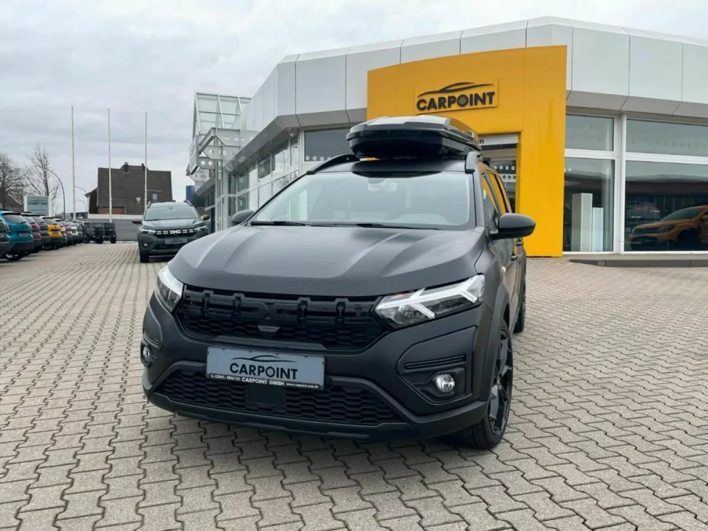 El Dacia Jogger gana puntos en deportividad y funcionalidad 7 Motor16 2024 Dacia Jogger Carpoint Edition 3 Motor16