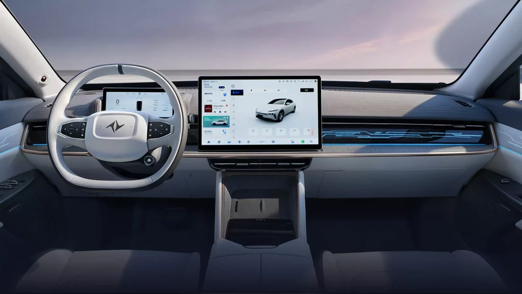 Dongfeng eπ 007. Un interesante eléctrico a mitad de precio de Model 3 49 Motor16 2024 Dongfeng Ep 007 45 Motor16