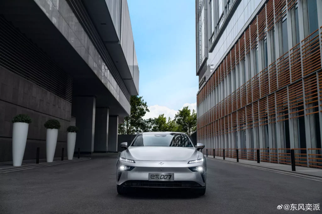 Dongfeng eπ 007. Un interesante eléctrico a mitad de precio de Model 3 10 Motor16 2024 Dongfeng Ep 007 6 Motor16