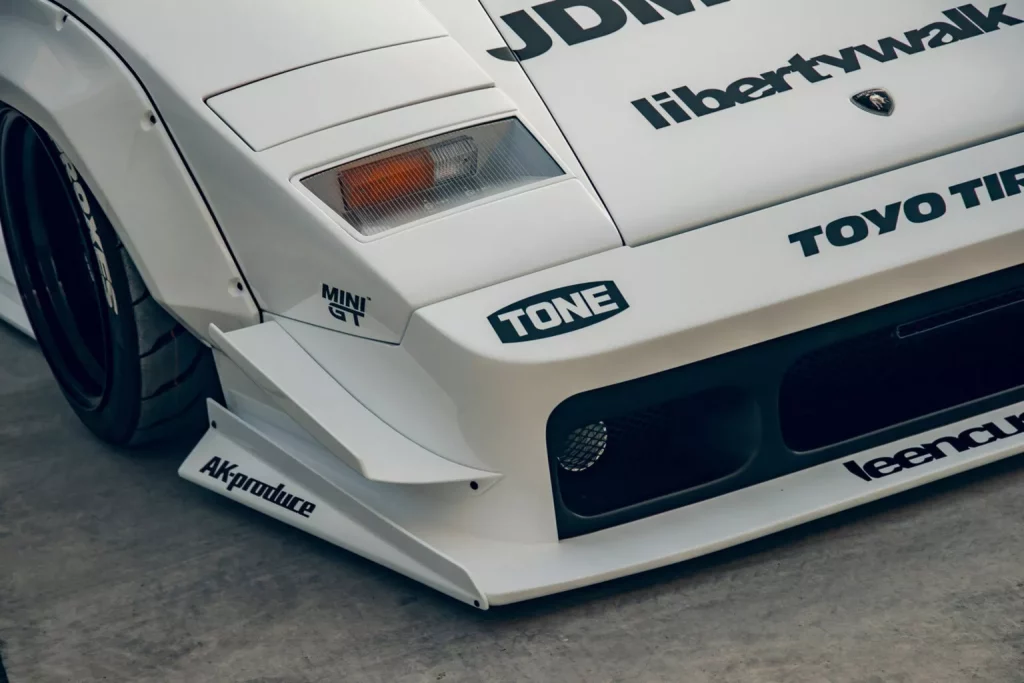 El Lamborghini Countach más trasgresor lo firma Liberty Walk 21 Motor16 2024 Liberty Walk Lamborghini Countach 20 Motor16