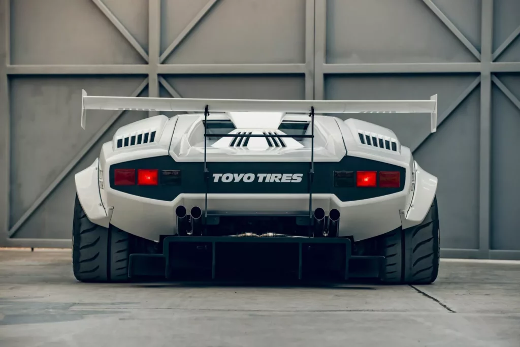 El Lamborghini Countach más trasgresor lo firma Liberty Walk 10 Motor16 2024 Liberty Walk Lamborghini Countach 9 Motor16