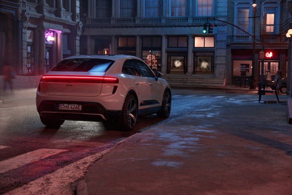 2024 Porsche Macan electrico 1 Motor16