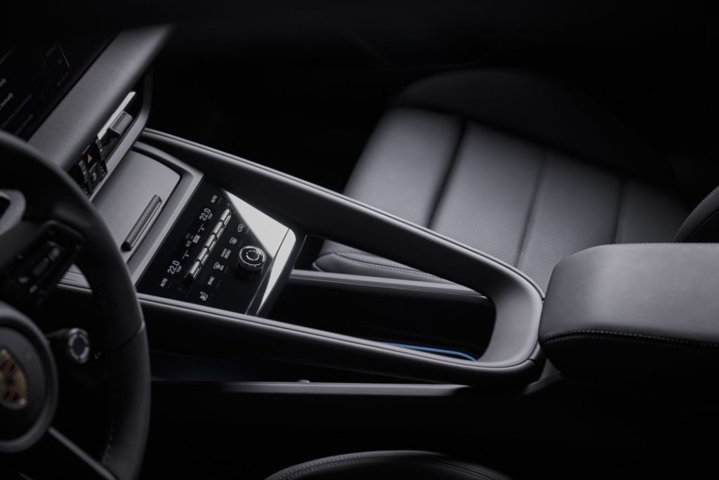 2024 Porsche Macan electrico 15 Motor16