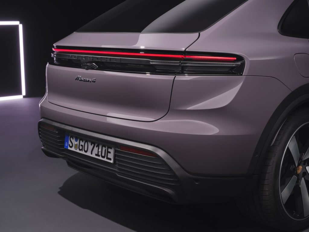 2024 Porsche Macan electrico 3 Motor16