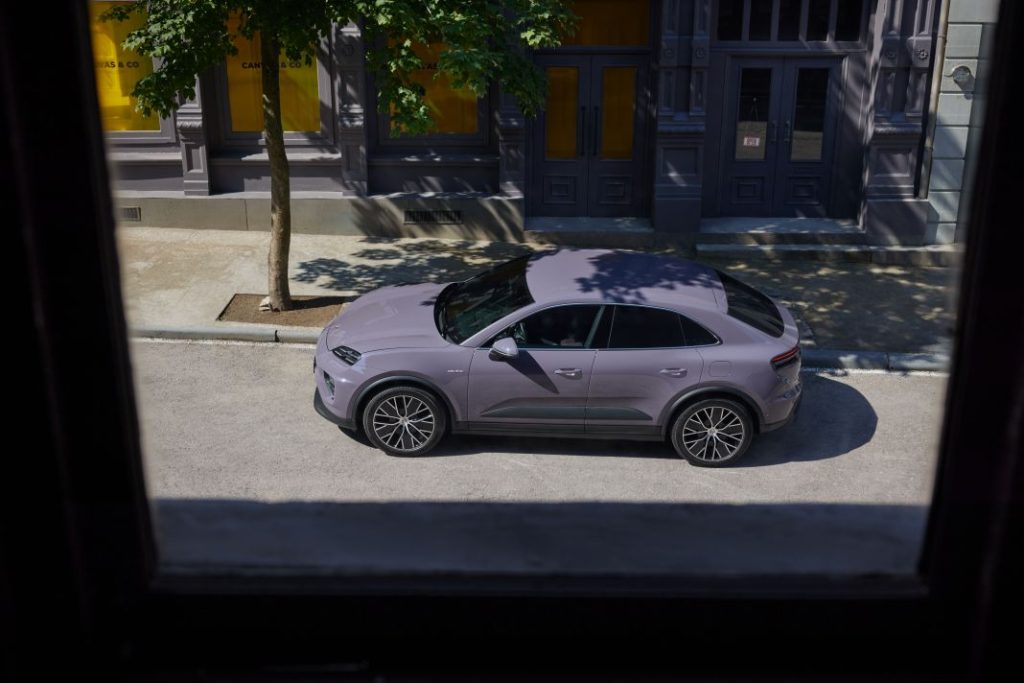 2024 Porsche Macan electrico 73 Motor16