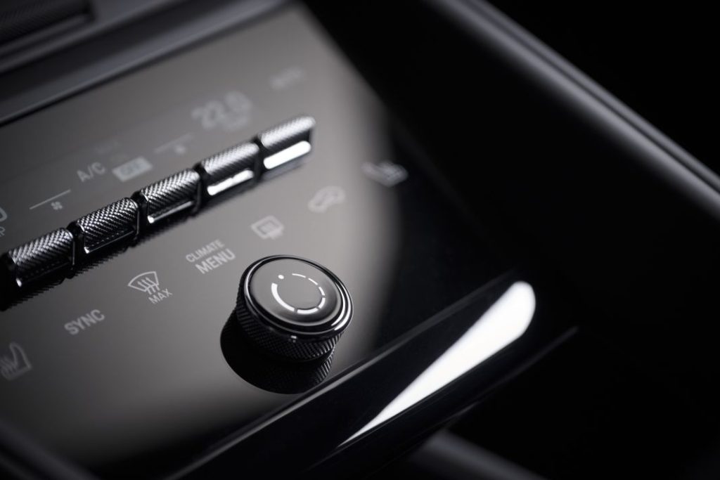 2024 Porsche Macan electrico 9 Motor16