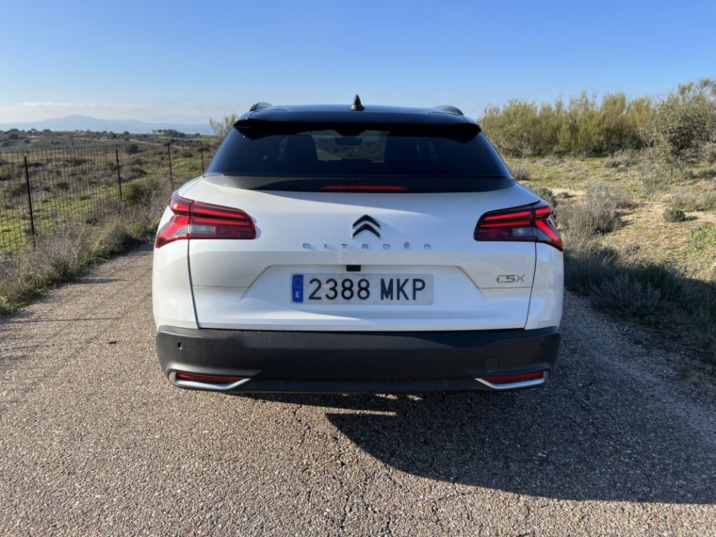Probamos el Citroën C5 X Plug In Hybrid 180 Plus. Máxima eficiencia a todo confort 13 Motor16 2024 Prueba Citroen C5 X Hybrid 180 22 Motor16
