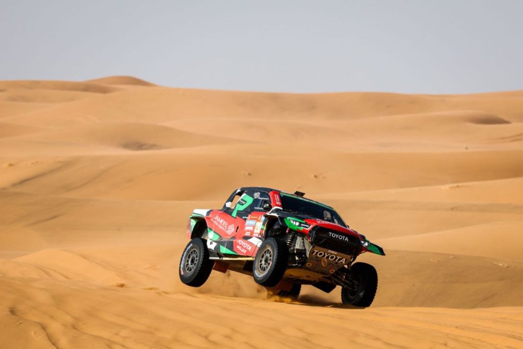 Sainz y Audi siguen al tran tran en el Dakar 2 Motor16 AL RAJHI Motor16