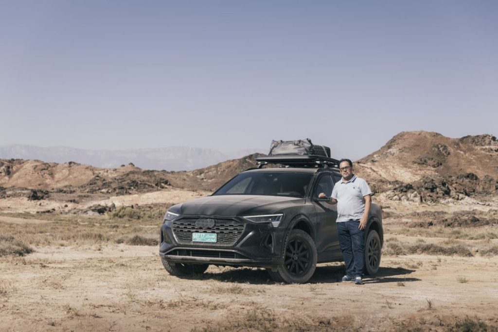 Audi Q8 e-tron edition Dakar... Por si te quieres sentir Carlos Sainz 11 Motor16 AUDI Q8 ETRON DAKAR EDITION 2 Motor16