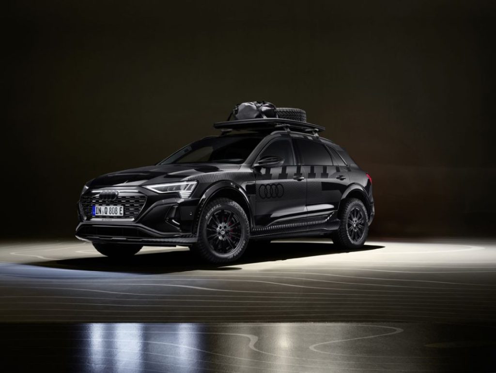 Audi Q8 e-tron edition Dakar... Por si te quieres sentir Carlos Sainz 14 Motor16 AUDI Q8 ETRON DAKAR EDITION 5 Motor16
