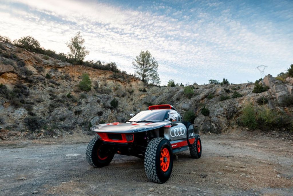 Así es el Audi RS Q e-tron que necesita hacer historia en el Dakar y también en las carreras 8 Motor16 AUDI RS Q E TRON 4 Motor16