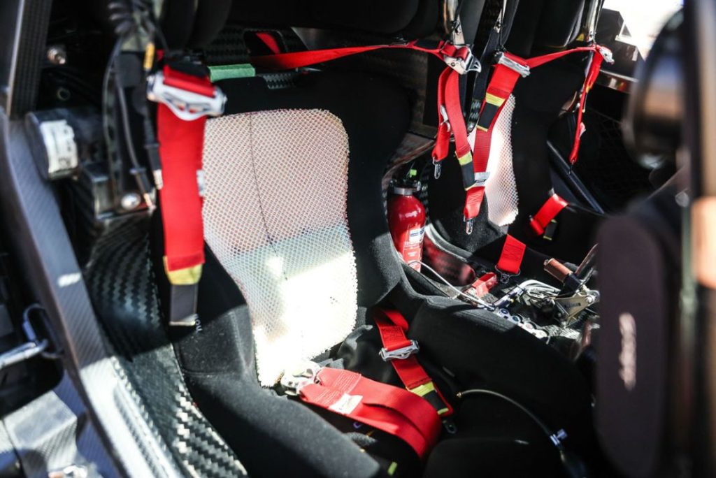 Así es el Audi RS Q e-tron que necesita hacer historia en el Dakar y también en las carreras 13 Motor16 AUDI RS Q E TRON 9 Motor16