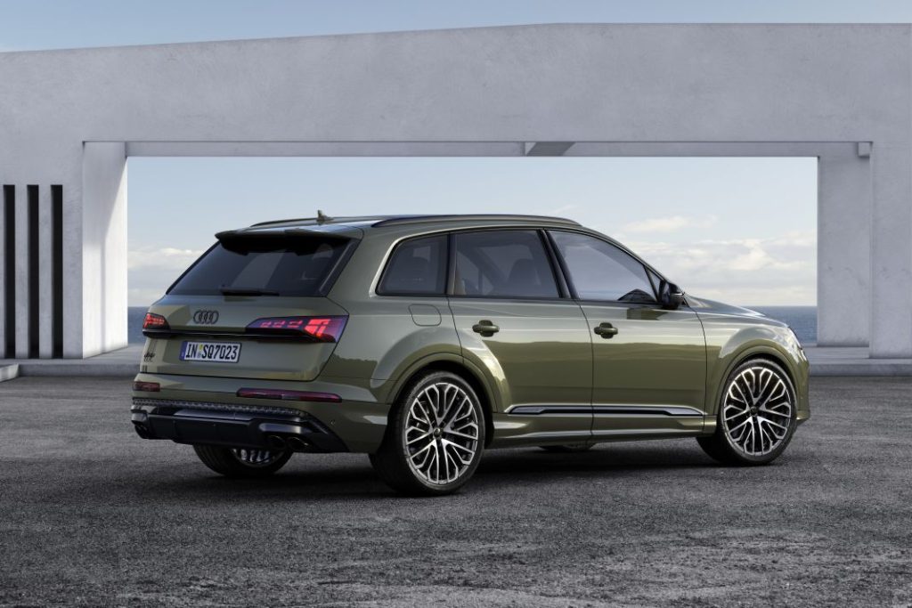 Nuevo Audi Q7 2024. El pionero se renueva 3 Motor16 Audi SQ7 TFSI 2024 (4)