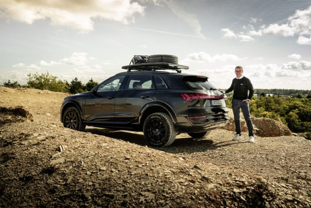 CARLOS SAINZ FERMIN SONEIRA 10 Motor16