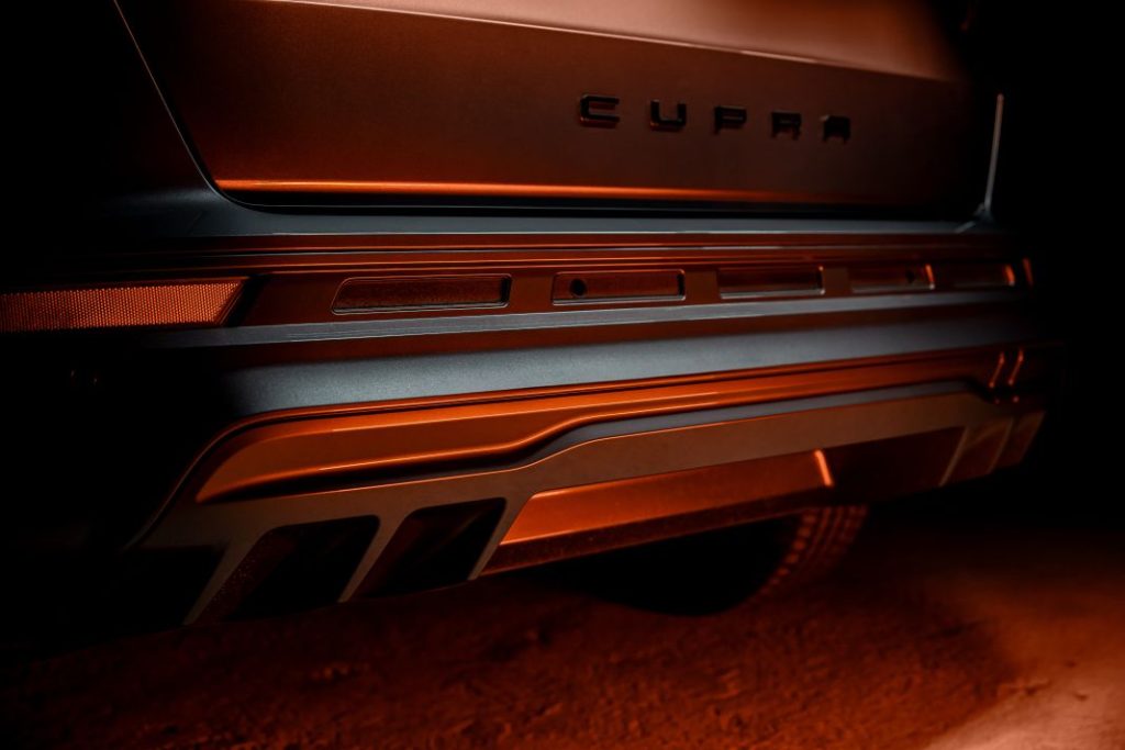 El Cupra Ateca amplía su oferta con una versión de 190 CV y tracción total 40 Motor16 CUPRA Ateca 190cv13 Motor16