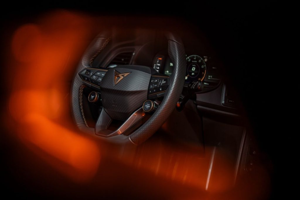 El Cupra Ateca amplía su oferta con una versión de 190 CV y tracción total 16 Motor16 CUPRA Ateca 190cv17 Motor16