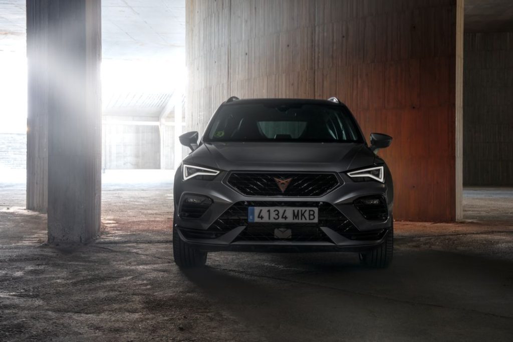 El Cupra Ateca amplía su oferta con una versión de 190 CV y tracción total 2 Motor16 CUPRA Ateca 190cv6 Motor16