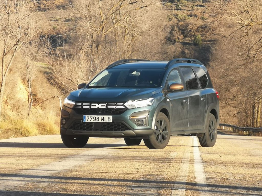 Dacia Jogger ECO-G Extreme: Probamos la opción perfecta para familias con economía de guerra 9 Motor16 Dacia Jogger 1.0 ECO G Extreme 3 Motor16