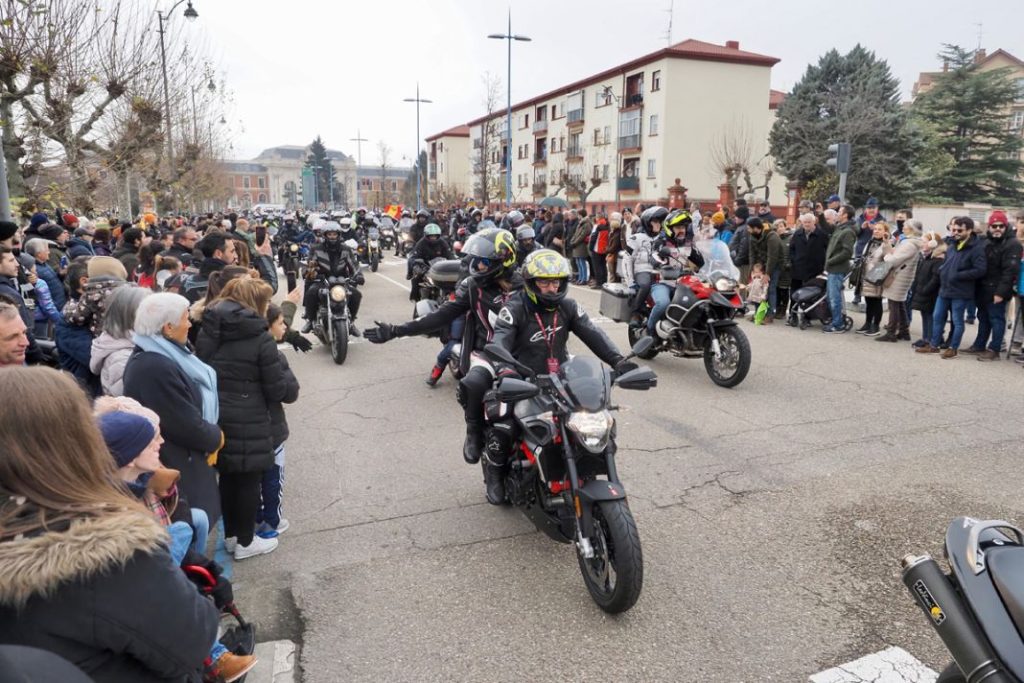 EuropaPress motoristas concentracion moto pinguinos1 Motor16
