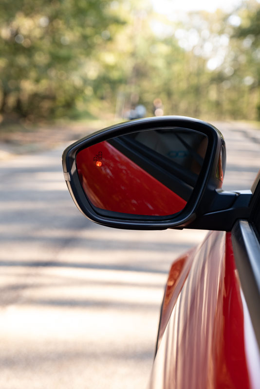 Primera prueba del Fiat 600e. Un 'clásico' a la vanguardia 25 Motor16 FIAT 600E 15 Motor16