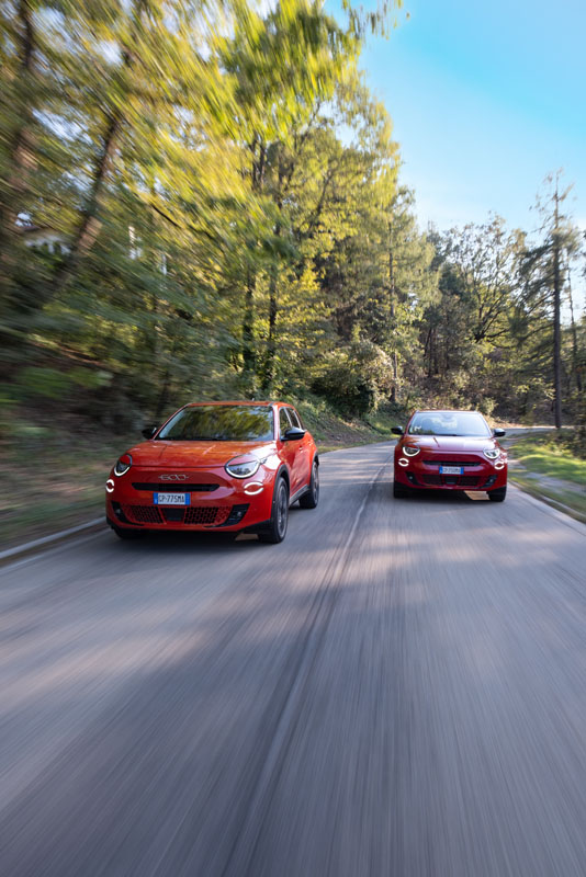 Primera prueba del Fiat 600e. Un 'clásico' a la vanguardia 45 Motor16 FIAT 600E 35 Motor16