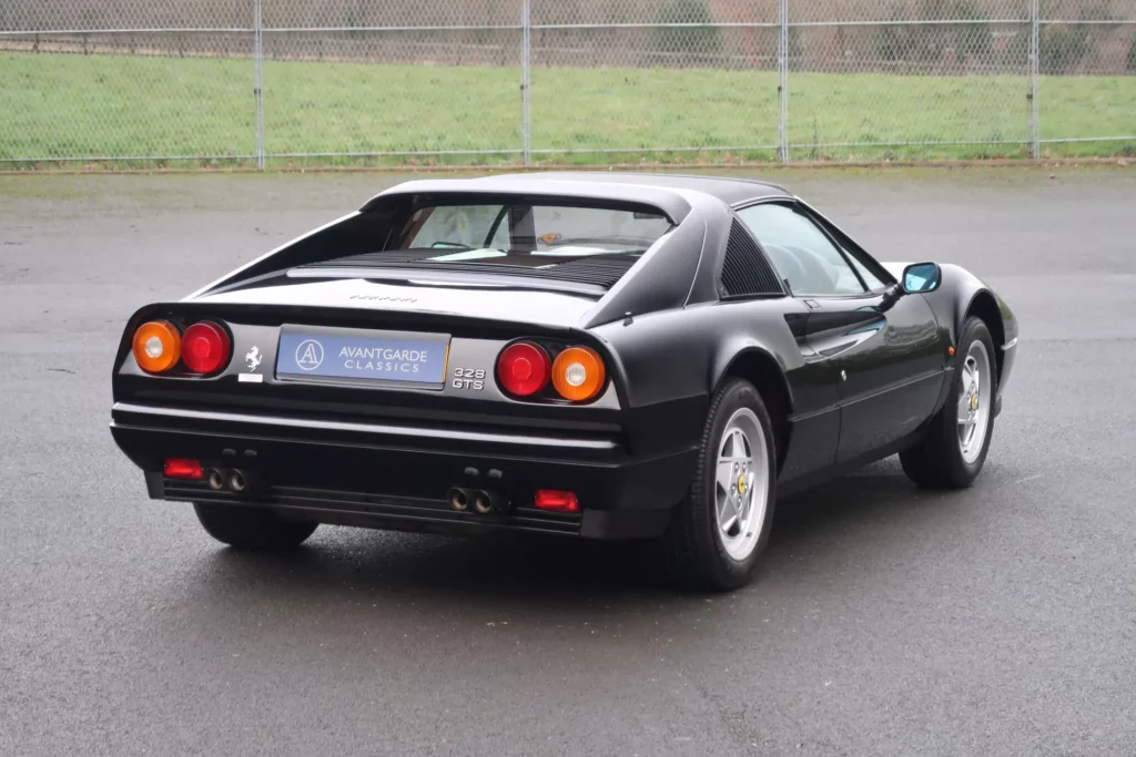 Ferrari 328 GTS 6 Motor16