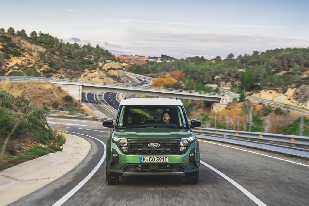 Nuevo Ford Tourneo Courier 2024. Una propuesta necesaria 19 Motor16 Ford Tourneo Courier 2024 16 Motor16