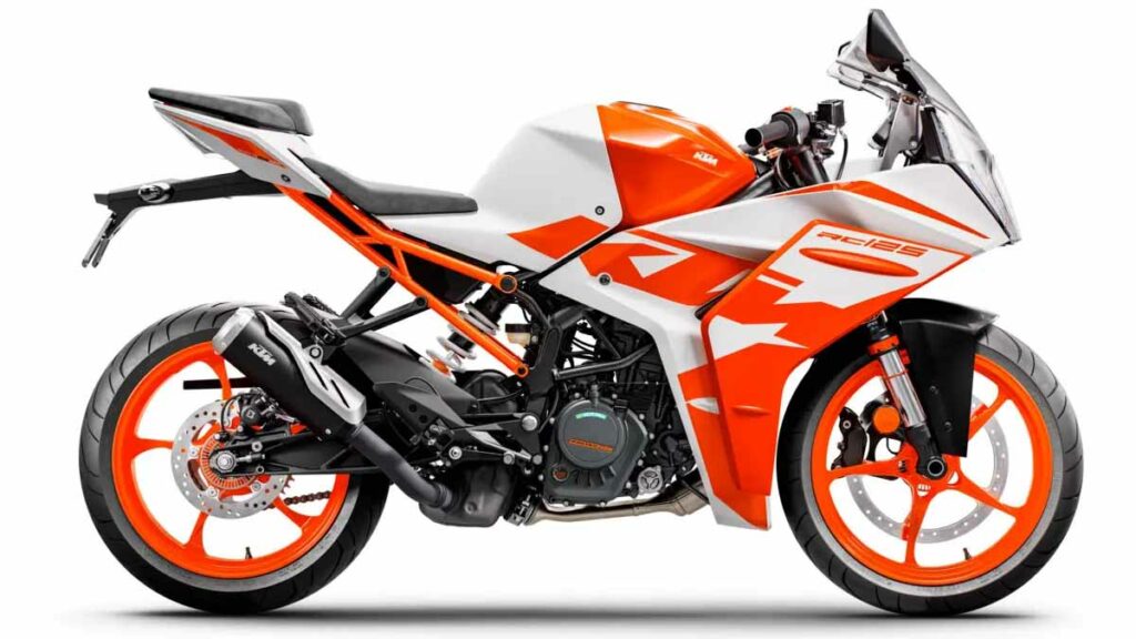 7 motos deportivas de 125 para el carnet de coche en 2024 23 Motor16 moto