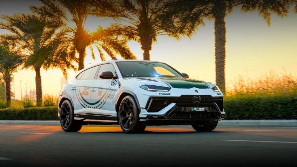 LAMBORGHINI URUS PERFORMANTE DUBAI 1 Motor16