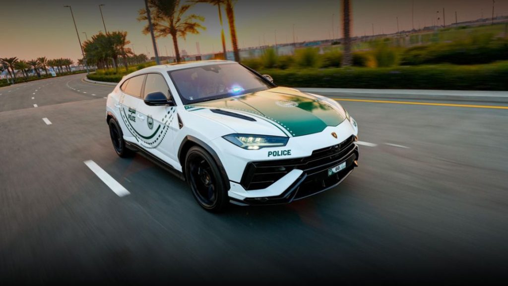 LAMBORGHINI URUS PERFORMANTE DUBAI 10 Motor16