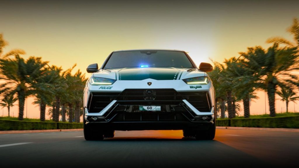 LAMBORGHINI URUS PERFORMANTE DUBAI 5 Motor16