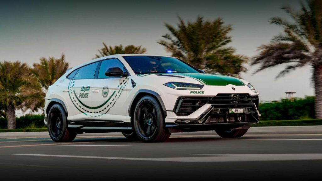 LAMBORGHINI URUS PERFORMANTE DUBAI 6 Motor16