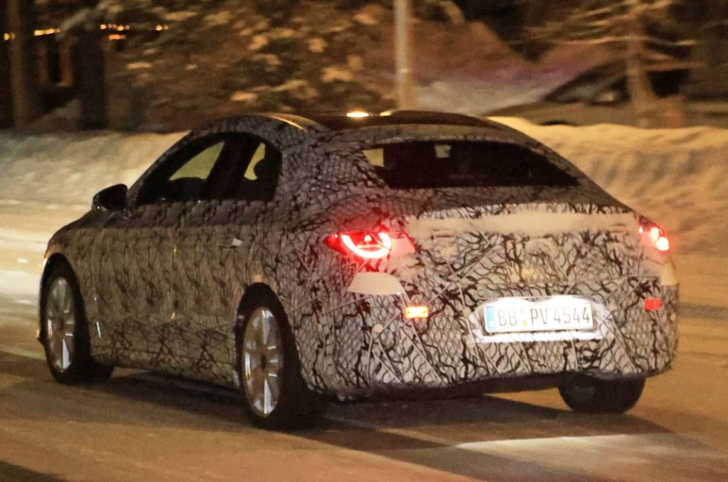 Mercedes CLA EV 18 Motor16