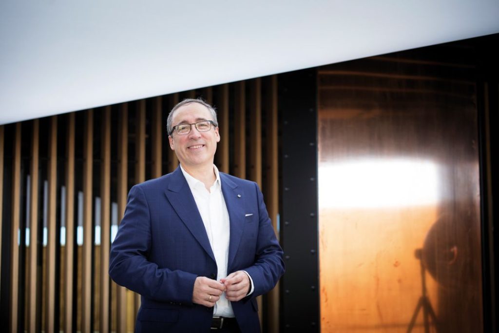 Mikel Palomera, director general de SEAT y CUPRA España: «SEAT es una marca de conquista y que puede ayudar, sin duda, a la renovación del parque» 1 Motor16 Mikel Palomera SEAT Motor16