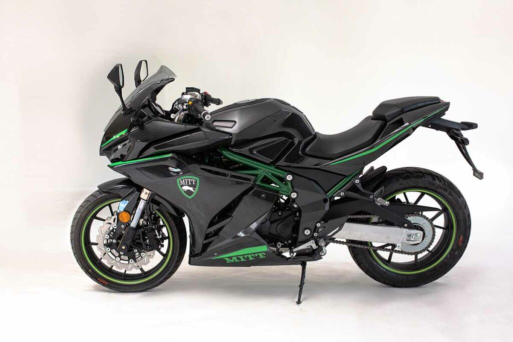 7 motos deportivas de 125 para el carnet de coche en 2024 24 Motor16 mitt