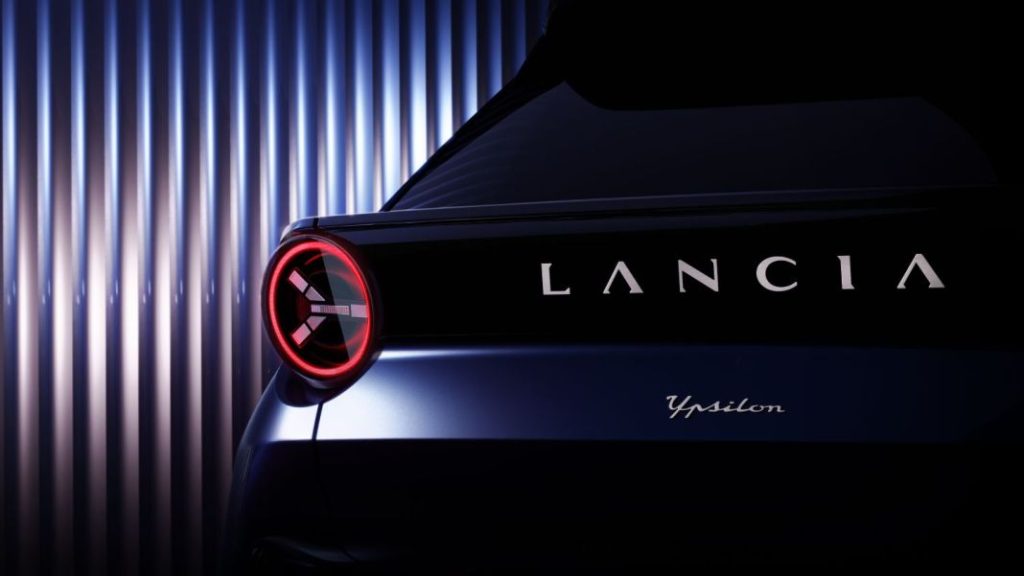Lancia contará con el respaldo de e-ABC Free2Move en el lanzamiento del nuevo Ypsilon 5 Motor16 NuovaLanciaYpsilon Motor16