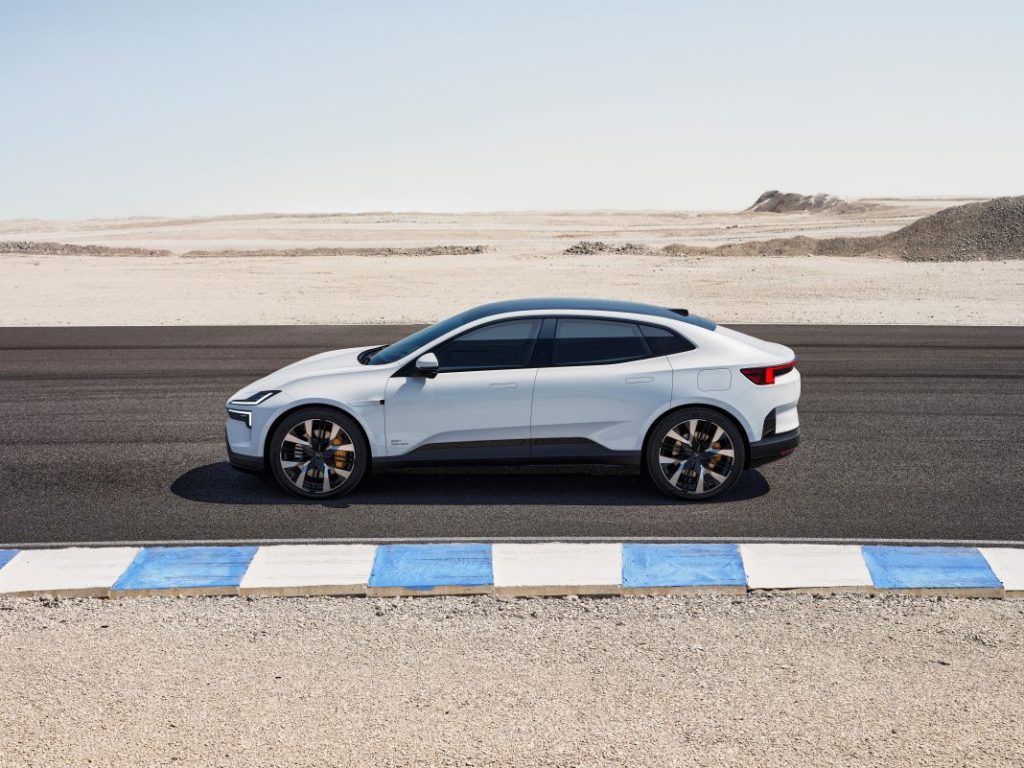 Ya está a la venta el modelo más pasional de Polestar. Y ojo a su precio 1 Motor16 Polestar 4 (7)