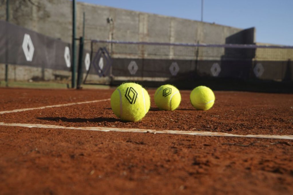 La marca de coches que entra de lleno en el mundo del tenis 3 Motor16 Renault tenis nuevos embajadores3 Motor16
