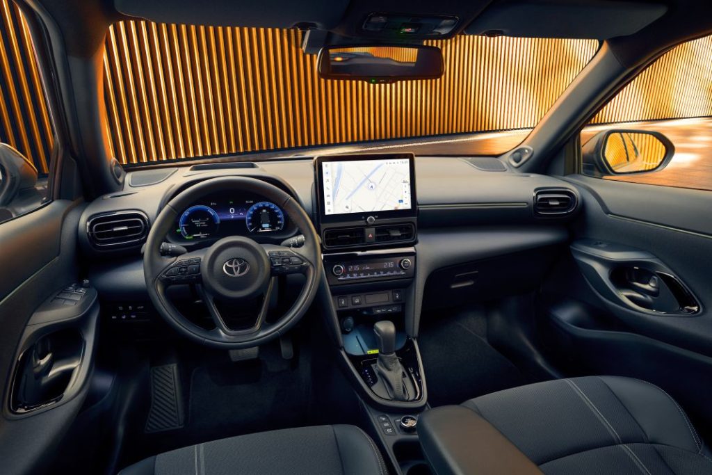 Primera prueba del Toyota Yaris Cross 2024: Ahora con 130 CV 3 Motor16 Toyota Yaris Cross primera prueba 33 Motor16