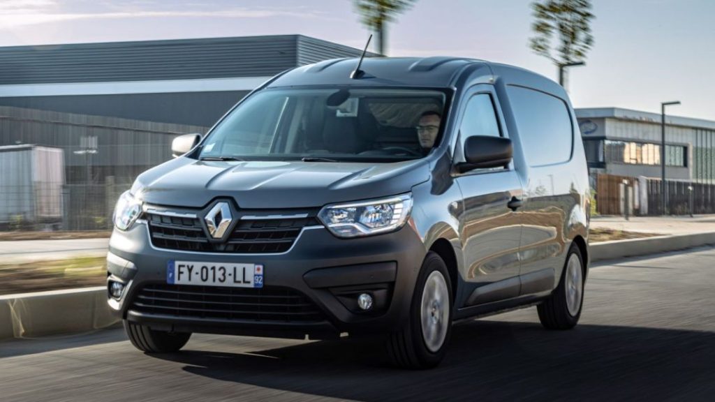 2023, un año “excelente” para el renting en el que las empresas optaron mayoritariamente por Renault 3 Motor16 2023 Renault Kangoo. Renting. Imagen.